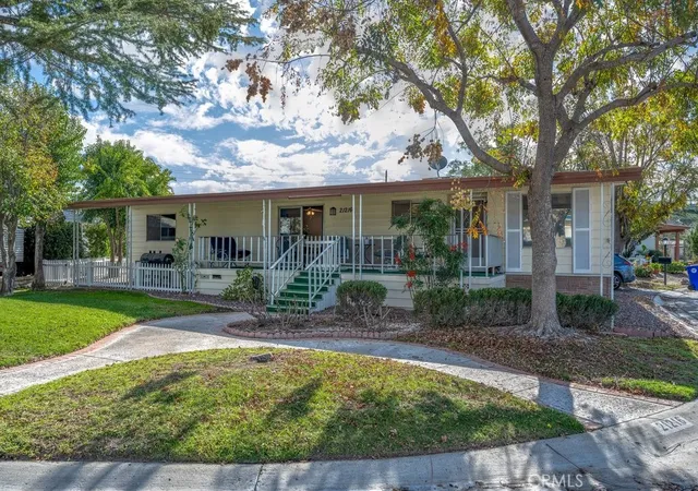 Homes for sale in Canyon Country, CA | 21216 Blue Curl Way #212, Canyon Country, CA 91351 | MLS# SR26046819