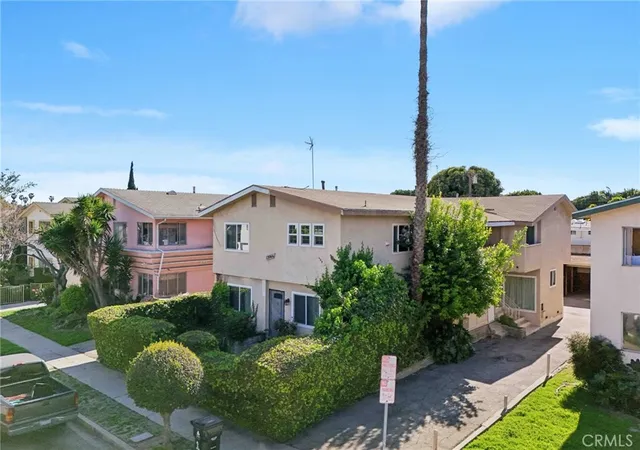 1st image of 12066 Lamanda St, Los Angeles, CA 90066 | MLS# SB26049359