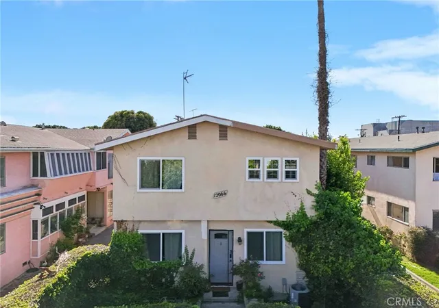 3rd image of 12066 Lamanda St, Los Angeles, CA 90066 | MLS# SB26049359