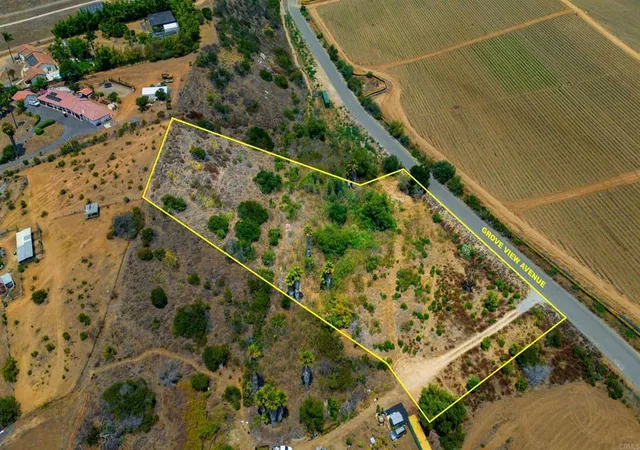 4th image of 456 Grove View Rd, Oceanside, CA 92058 | MLS# PTP2601962