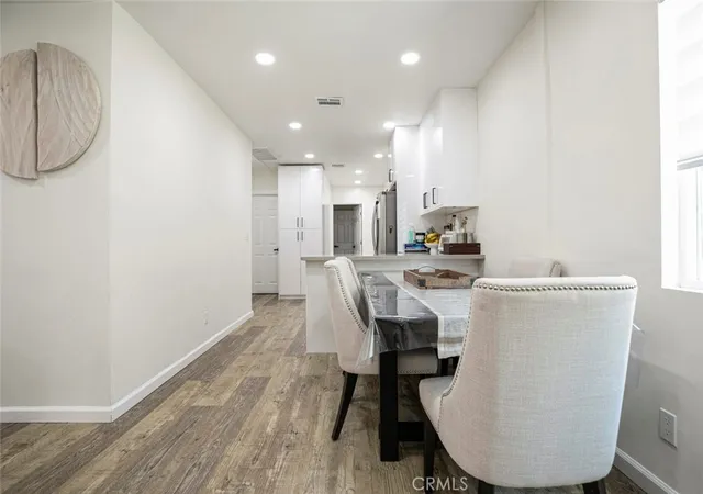 image of 343 Concord St, Glendale, CA 91203 | MLS# GD26055082