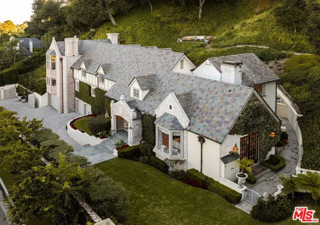 1st image of 10950 Bellagio Rd, Los Angeles, CA 90077 | MLS# 26664149