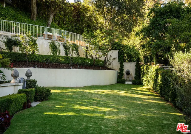 5th image of 10950 Bellagio Rd, Los Angeles, CA 90077 | MLS# 26664149