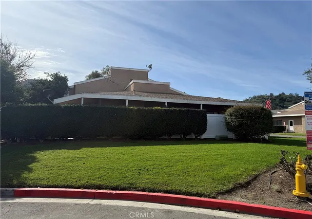 2nd image of 44580 La Paz, Temecula, CA 92592 | MLS# IG26021527