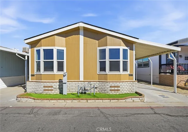 Photo 1 of Manufactured home for sale at 17225 Valley #69W, Fontana, CA 92335 | MLS# CV26055572 | Listing updated on 2026-09-30