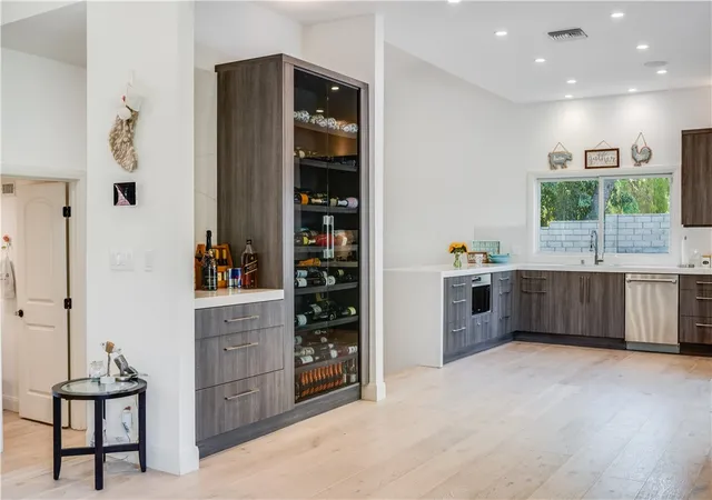 Homes for sale in Hidden Hills, CA | 23760 Oakfield, Hidden Hills, CA 91302 | MLS# SR26056002