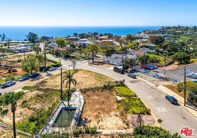 Photo 4 of Land for sale at 16918 Marquez Ave, Pacific Palisades, CA 90272 | MLS# 26664289 | Listing updated on 2026-09-27