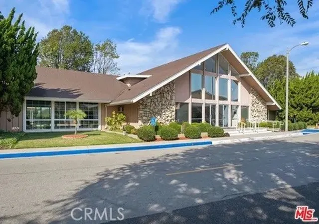 Photo 3 of Townhouse for sale at 3500 W Manchester, Inglewood, CA 90305 | MLS# IN26055194 | Listing updated on 2026-05-11