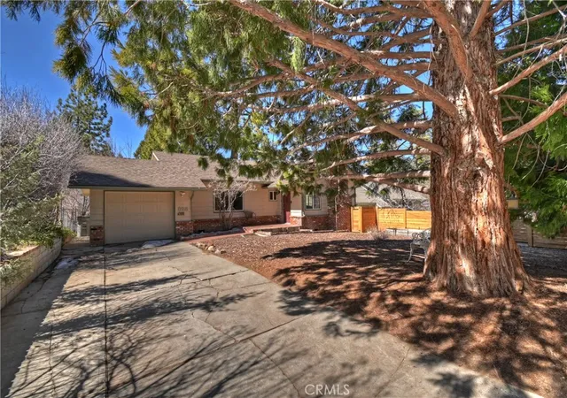 Homes for sale in Big Bear Lake, CA | 828 Tehama Dr, Big Bear Lake, CA 92315 | MLS# IG26056233