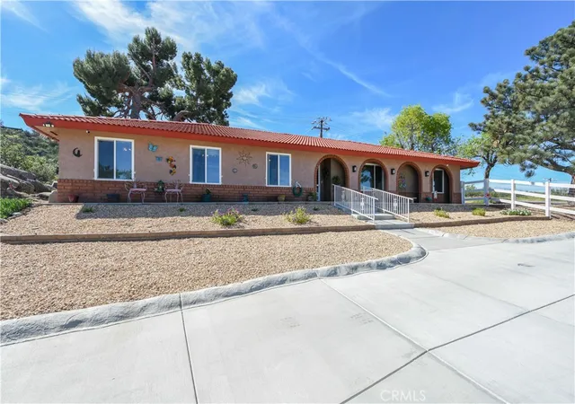 Photo 1 of Sale Pending at 28300 Rawlings, Hemet, CA 92544 | MLS# SW26056355 | Listing updated on 2026-06-17