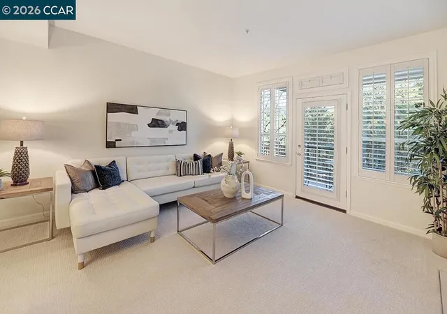 3rd image of 5913 Horsemans Cyn Dr, Walnut Creek, CA 94595