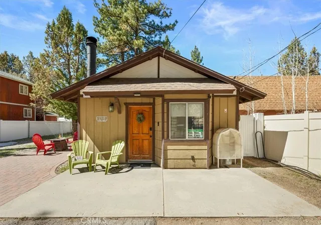 Photo 1 of Single family home for sale at 921 Wendy, Big Bear City, CA 92314 | MLS# IG26056316 | Listing updated on 2026-03-16