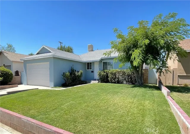 1st image of 1015 W Avenue J7, Lancaster, CA 93534 | MLS# SR26056335