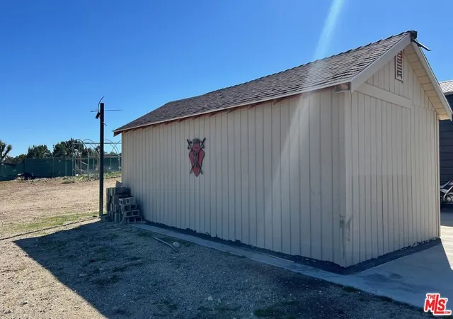 2nd image of 200 Avenue Y 8, Llano, CA 93544 | MLS# 26660401