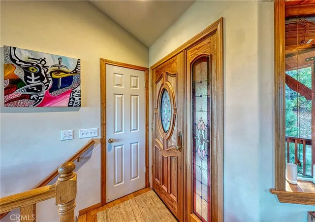 2nd image of 863 Grass Valley, Lake Arrowhead, CA 92352 | MLS# IG26056320