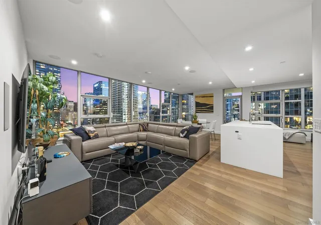 5th image of 1388 Kettner Blvd #1706, San Diego, CA 92101 | MLS# 260006121SD