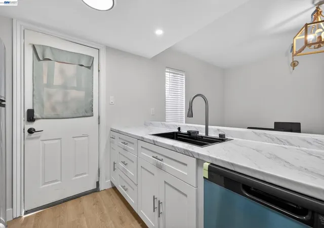 Photo 4 of Townhouse for sale at 5497 Roundtree Dr #D, Concord, CA 94521 | MLS# 41127348 | Listing updated on 2026-07-13