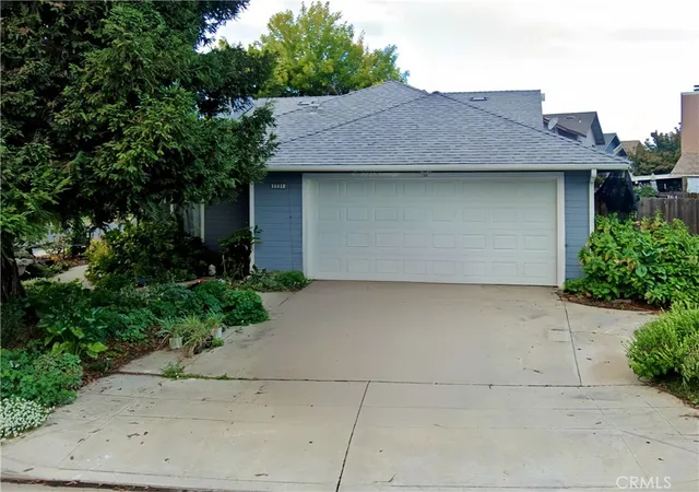 Homes for sale in Fresno, CA | 2231 N Carol, Fresno, CA 93722 | MLS# DW26056916