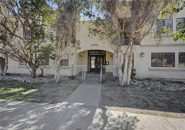 Homes for sale in Sun Valley, CA | 10894 Olinda St #109, Sun Valley, CA 91352 | MLS# GD26056370