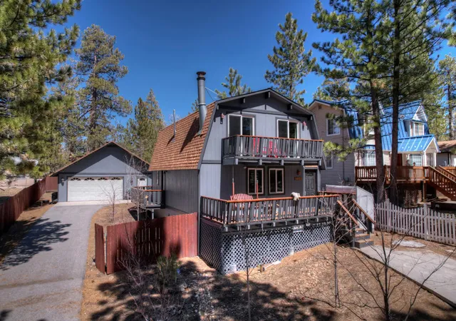 Photo 1 of Single family home for sale at 40138 Hillcrest Dr, Big Bear Lake, CA 92315 | MLS# 219144864DA | Listing updated on 2026-09-21