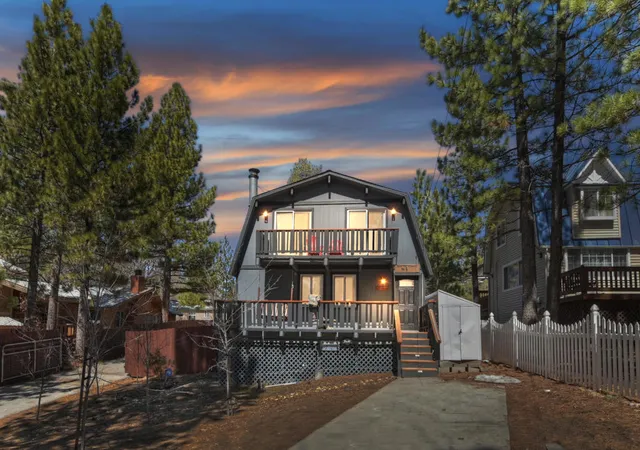 Photo 3 of Single family home for sale at 40138 Hillcrest Dr, Big Bear Lake, CA 92315 | MLS# 219144864DA | Listing updated on 2026-09-21