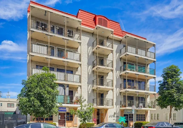 Homes for sale in Long Beach, CA | 615 Broadway #205, Long Beach, CA 90802 | MLS# PW26054442
