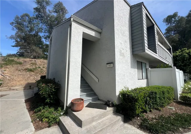 3rd image of 430 S Ranch View Cir #10, Anaheim Hills, CA 92807 | MLS# PW26056676