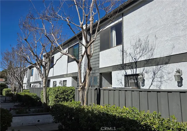 Photo 2 of Townhouse for sale at 11311 Tampa Ave #46, Porter Ranch, CA 91326 | MLS# SR26056630 | Listing updated on 2026-10-05