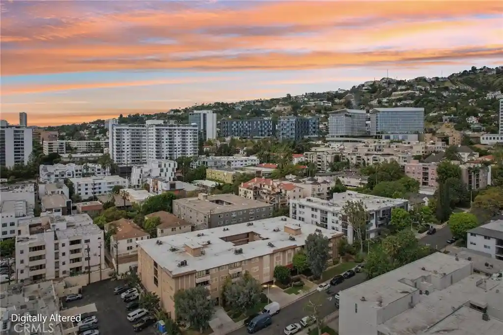 Listing Photo 39 - Condo for sale in 1121 N Olive Dr located at 1121 N Olive Dr, West Hollywood, CA 90069 - Unit #211