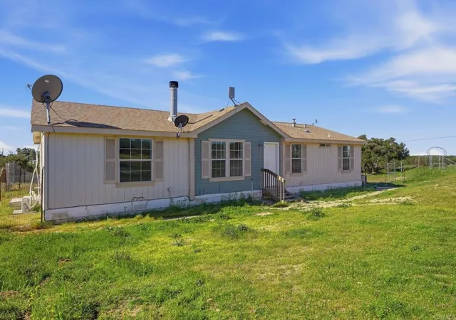 Photo 3 of Sale Pending at 909 Tierra De Luna, Boulevard, CA 91905 | MLS# PTP2602002 | Listing updated on 2026-09-30