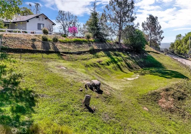 Photo 3 of Single family home for sale at 33867 Jennifer Ct, Coarsegold, CA 93614 | MLS# FR26057232 | Listing updated on 2026-09-30