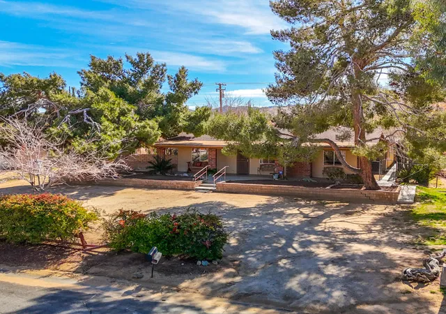 Homes for sale in Yucca Valley, CA | 57885 El Dorado Dr, Yucca Valley, CA 92284 | MLS# 219144890DA