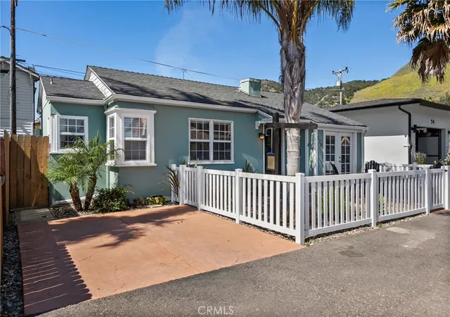 Homes for sale in Pismo Beach, CA | 220 Capistrano Ave, Pismo Beach, CA 93449 | MLS# PI26056818