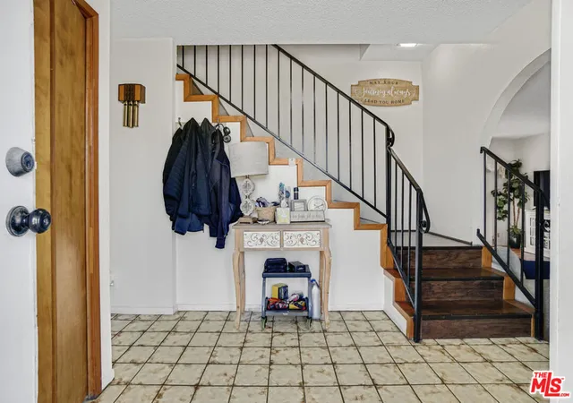 Photo 4 of Sale Pending at 4812 Live Oak St, Cudahy, CA 90201 | MLS# 26665221 | Listing updated on 2026-05-05
