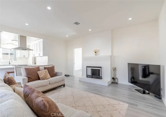 Photo 1 of Single family home for sale at 6216 Oak, Temple City, CA 91780 | MLS# AR26022384 | Listing updated on 2026-10-03