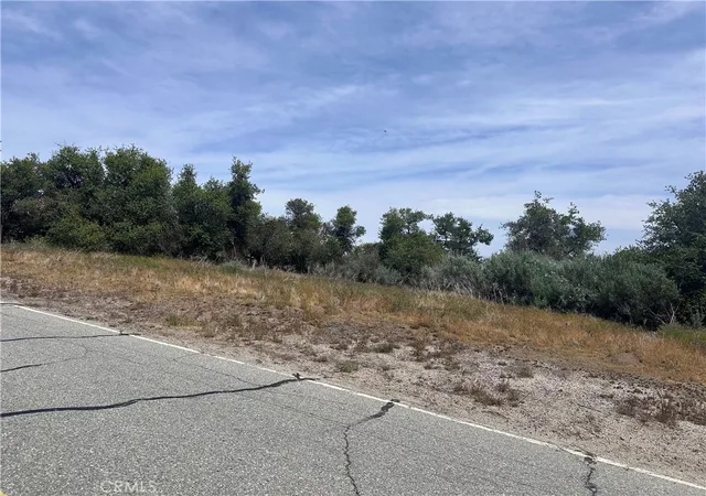 Photo 4 of Land for sale at 24680 Jacaranda, Tehachapi, CA 93561 | MLS# OC26057355 | Listing updated on 2026-05-04