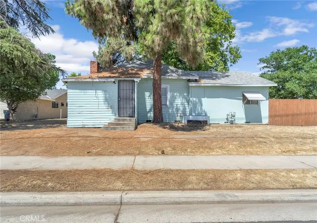 Homes for sale in Clovis, CA | 760 Sunnyside, Clovis, CA 93611 | MLS# FR26057420