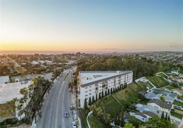 Homes for sale in Redondo Beach, CA | 1108 Camino Real #406, Redondo Beach, CA 90277 | MLS# SR26057352
