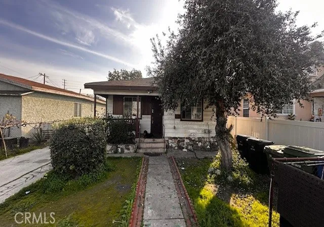 1st image of 124 W 99th, Los Angeles, CA 90003 | MLS# MB26044084