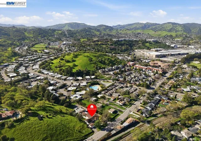 38th image of 179 Los Ranchitos Rd, San Rafael, CA 94903 | MLS# 41127432