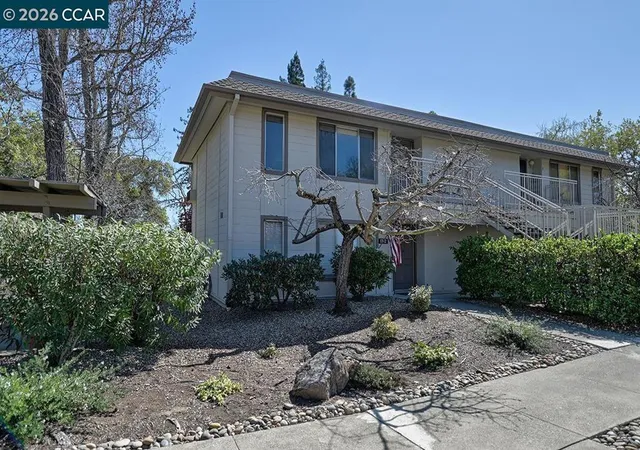 Photo 2 of Condo for sale at 1312 Skycrest Dr #1, Walnut Creek, CA 94595 | MLS# 41127437 | Listing updated on 2026-09-16