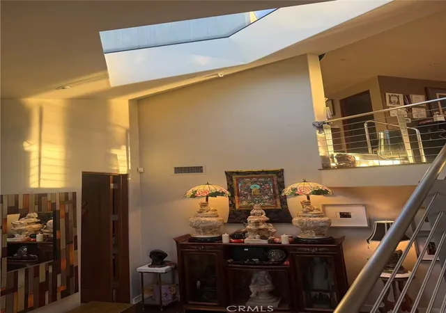 3rd image of 988 Acapulco, Laguna Beach, CA 92651 | MLS# OC26057722