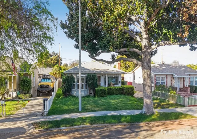 Homes for sale in Long Beach, CA | 223 E Marker, Long Beach, CA 90805 | MLS# DW26057643