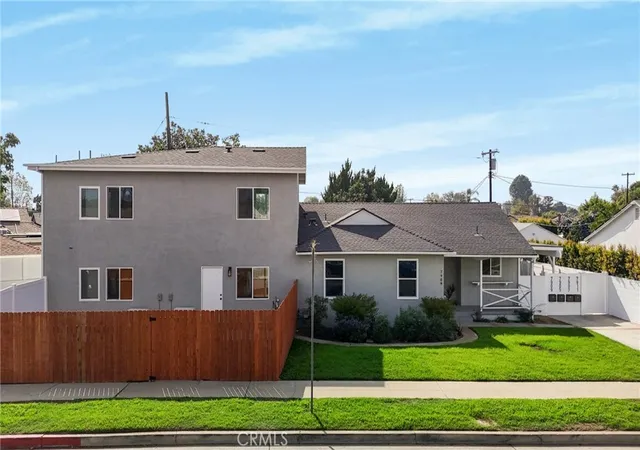 1st image of 7909 Aldea Ave, Lake Balboa, CA 91406 | MLS# SR26057806