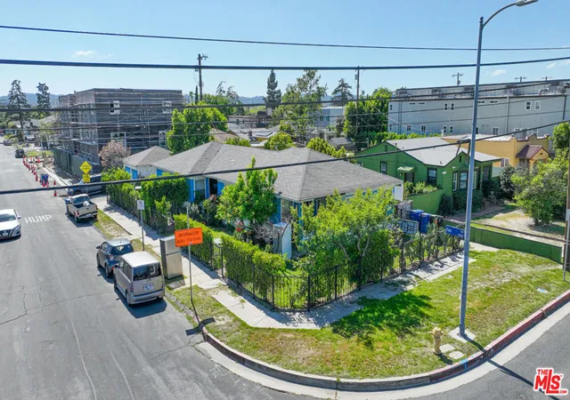 4th image of 11202 Oxnard St, North Hollywood, CA 91606 | MLS# 26665193