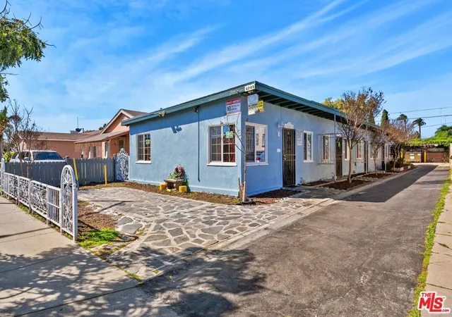 Homes for sale in Huntington Park, CA | 6249 Newell St, Huntington Park, CA 90255 | MLS# 26665647
