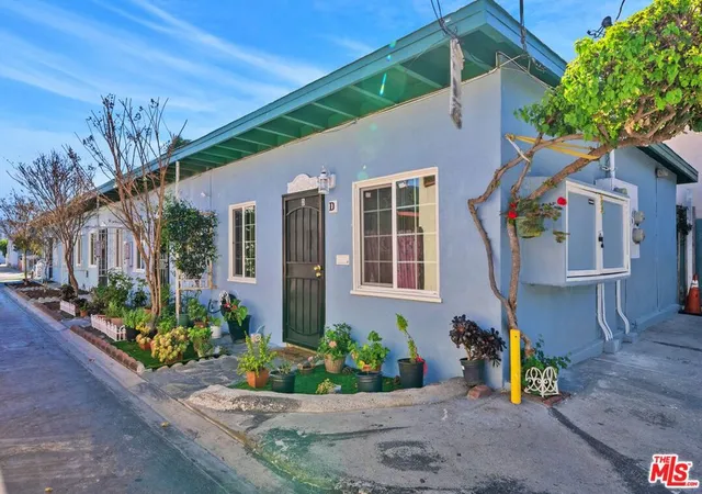 3rd image of 6249 Newell St, Huntington Park, CA 90255 | MLS# 26665647