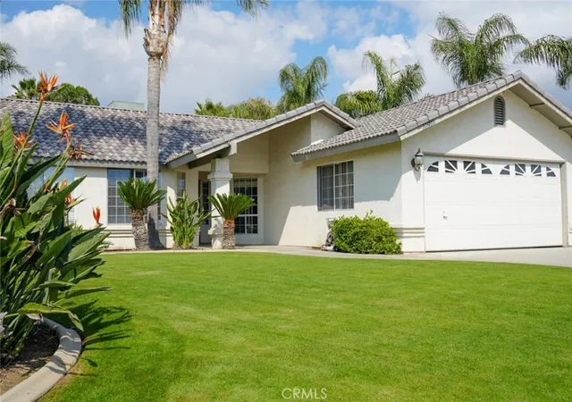 2nd image of 10910 Mohican, Bakersfield, CA 93312 | MLS# DW26058081