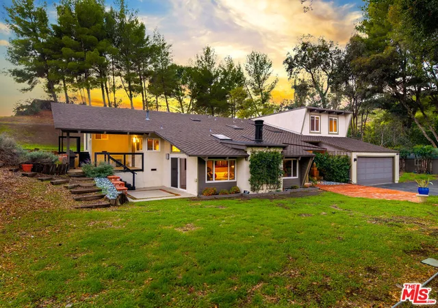 Homes for sale in Calabasas, CA | 2171 Mckain St, Calabasas, CA 91302 | MLS# 26662939