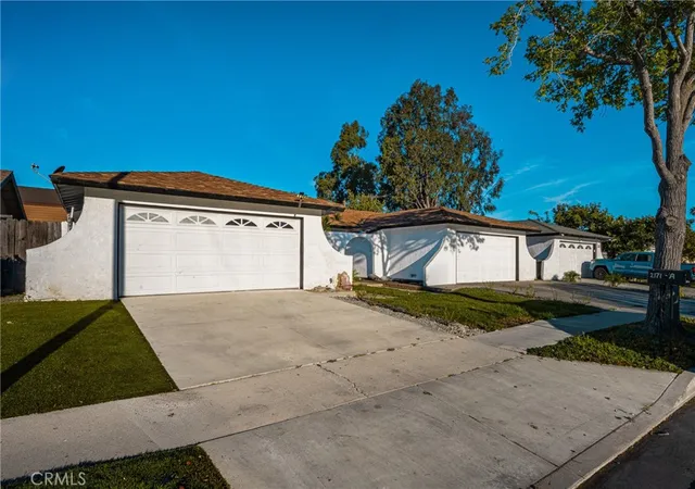3rd image of 2171 Pomona, Costa Mesa, CA 92627 | MLS# PW26056936